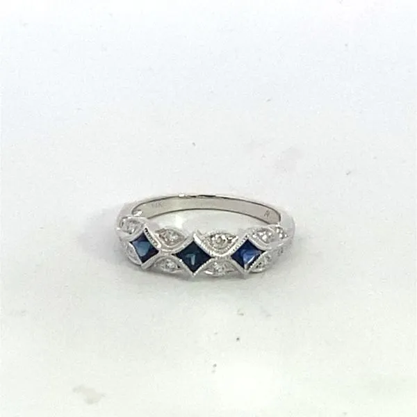 Colored Stone Fashion Ring
