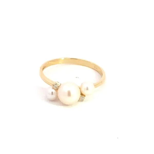 Pearl Ring