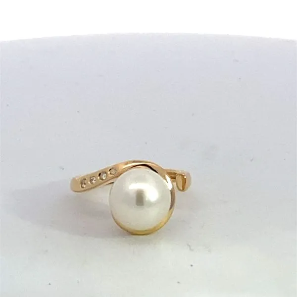 Pearl Ring