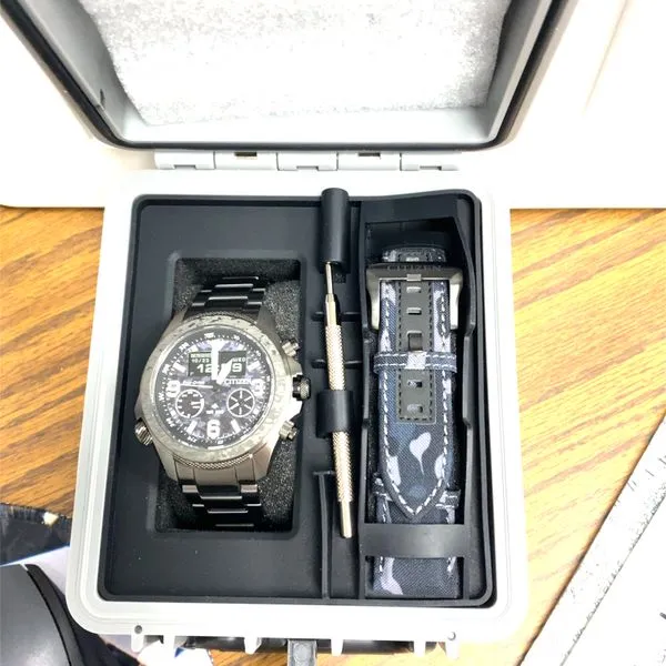Men's Watch Shipley's Fine Jewelry Hampstead, MD