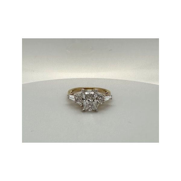 Ring Nick T. Arnold Jewelers Owensboro, KY