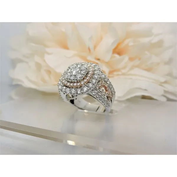 Fashion Ring Image 2 Nick T. Arnold Jewelers Owensboro, KY