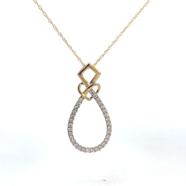 Necklace Nick T. Arnold Jewelers Owensboro, KY