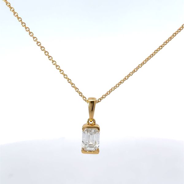 Necklace Nick T. Arnold Jewelers Owensboro, KY