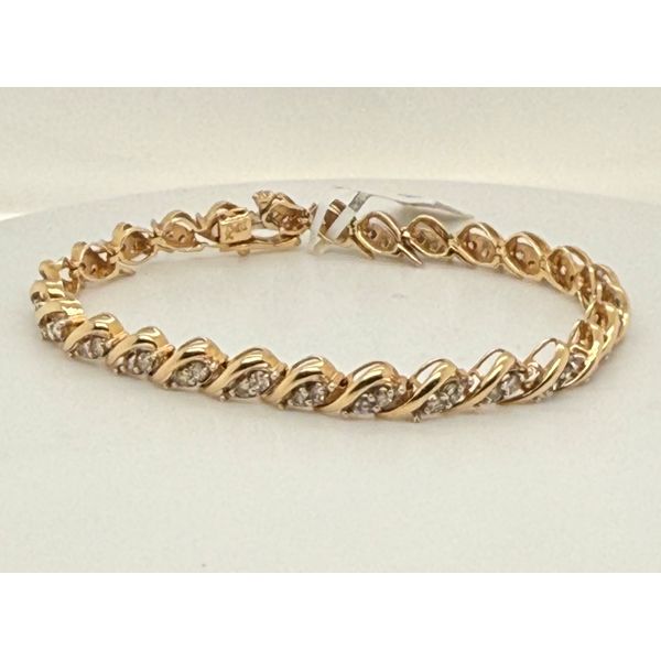 Bracelet Nick T. Arnold Jewelers Owensboro, KY