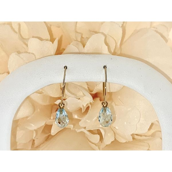 Earrings Nick T. Arnold Jewelers Owensboro, KY