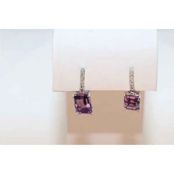 Earrings Nick T. Arnold Jewelers Owensboro, KY