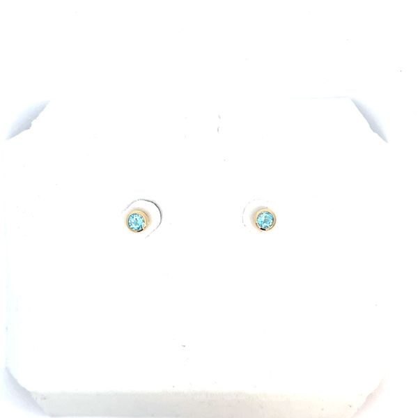 Earrings Nick T. Arnold Jewelers Owensboro, KY