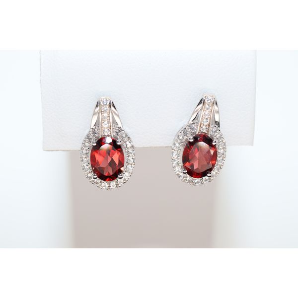 Earrings Nick T. Arnold Jewelers Owensboro, KY