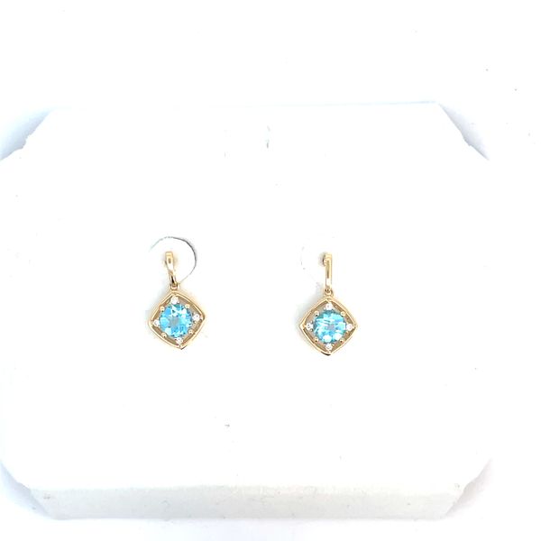 Earrings Nick T. Arnold Jewelers Owensboro, KY