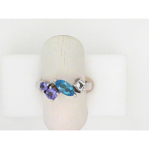 Ladies Ring Image 2 Sterling Jewelers Wethersfield, CT