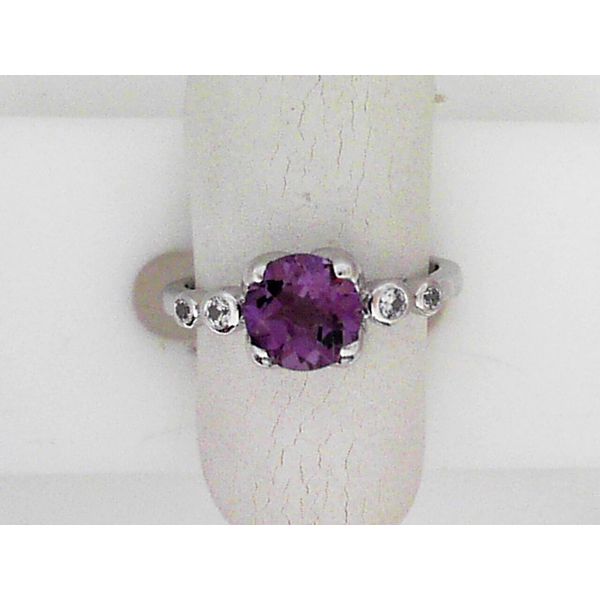 Ladies Ring Sterling Jewelers Wethersfield, CT