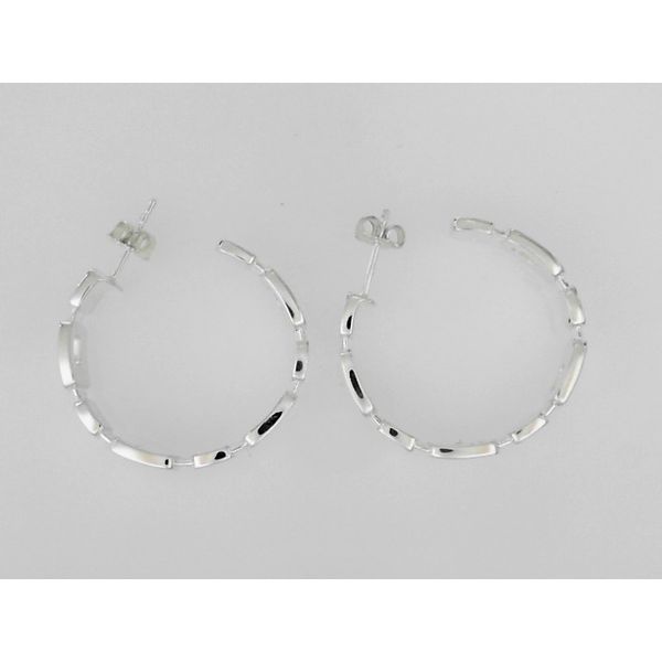 Earrings Sterling Jewelers Wethersfield, CT