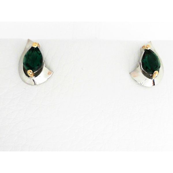 Earrings Sterling Jewelers Wethersfield, CT