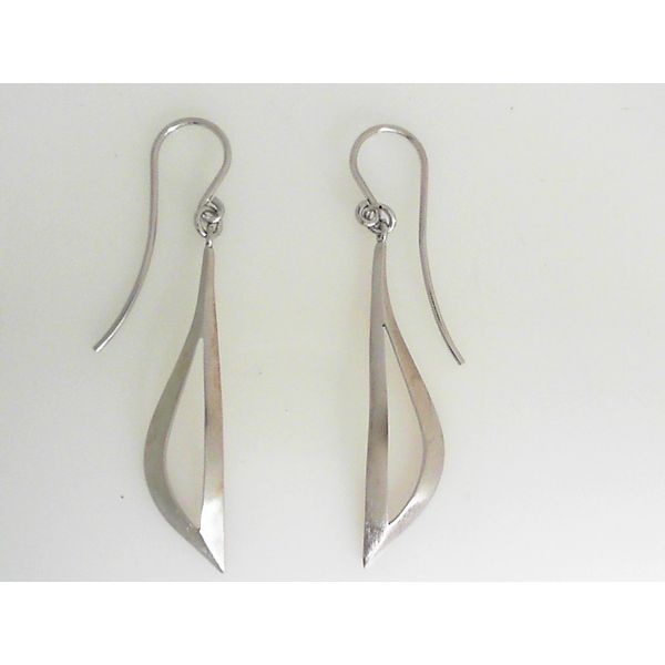 Earrings Sterling Jewelers Wethersfield, CT