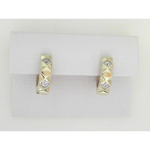 Earrings Sterling Jewelers Wethersfield, CT