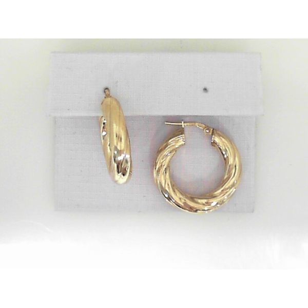 Earrings Sterling Jewelers Wethersfield, CT