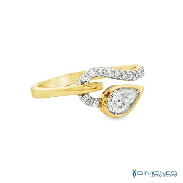 14K Yellow Diamond Fashion Ring Image 2 Simones Jewelry, LLC Shrewsbury, NJ