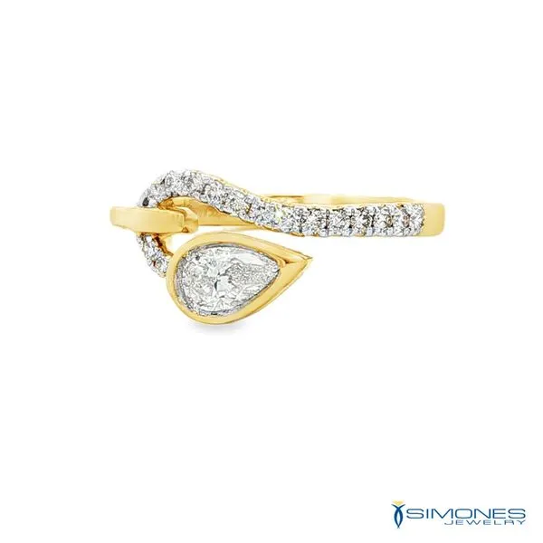 14K Yellow Diamond Fashion Ring Image 3 Simones Jewelry, LLC Shrewsbury, NJ