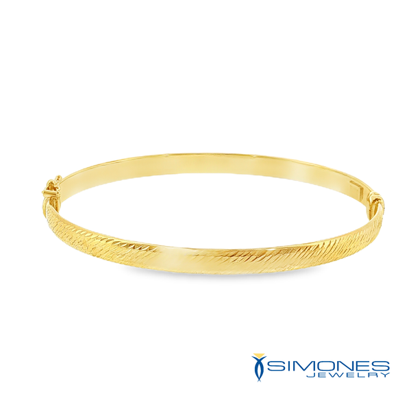 14K yellow Bangle Bracelet Image 3 Simones Jewelry, LLC Shrewsbury, NJ