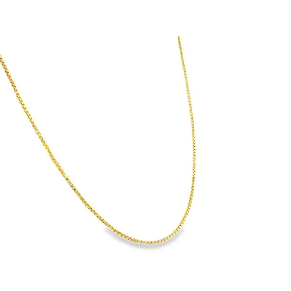 18 Karat Box Chain Image 3 Simones Jewelry, LLC Shrewsbury, NJ