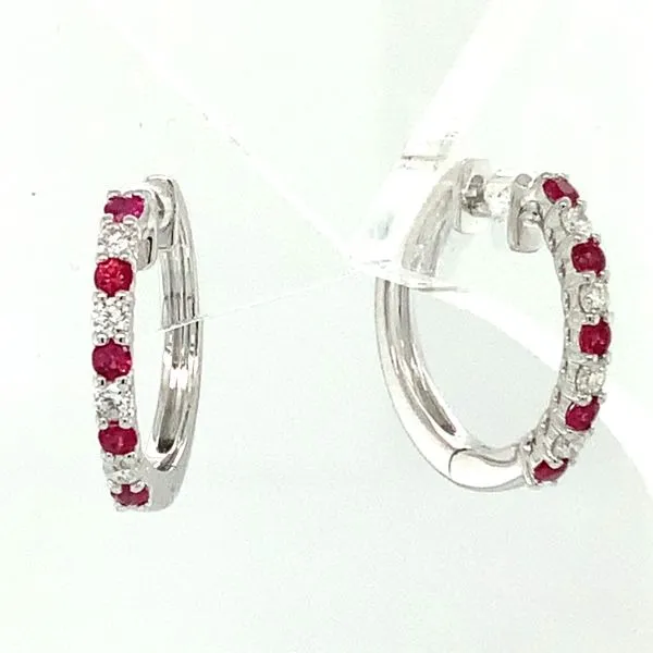 Earrings Simon Jewelers High Point, NC