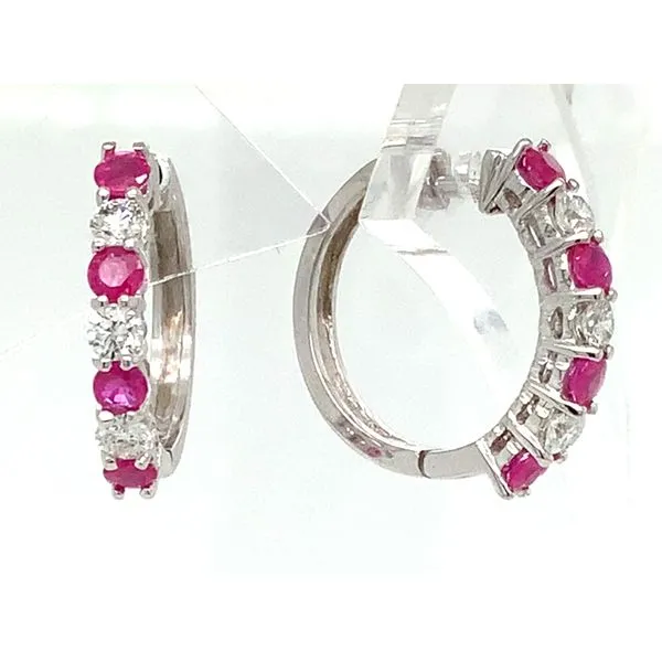 Earrings Simon Jewelers High Point, NC