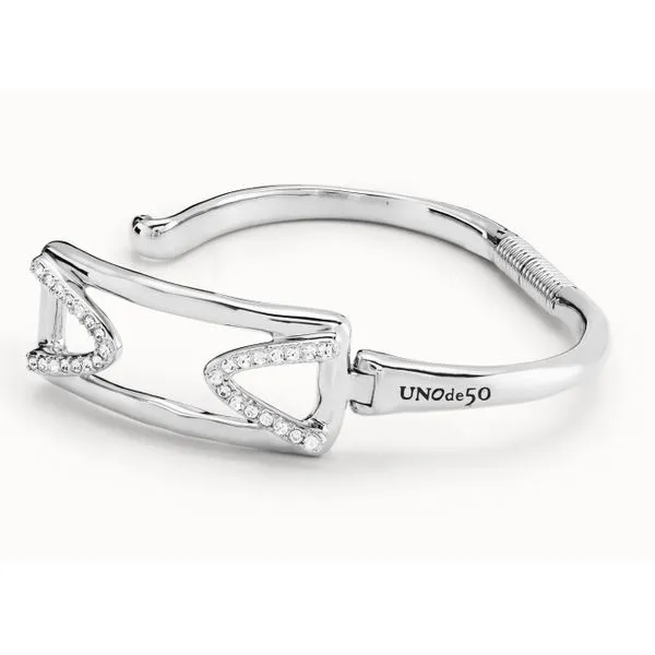 Stand Out Topaz Bracelet Image 2 Simon Jewelers High Point, NC