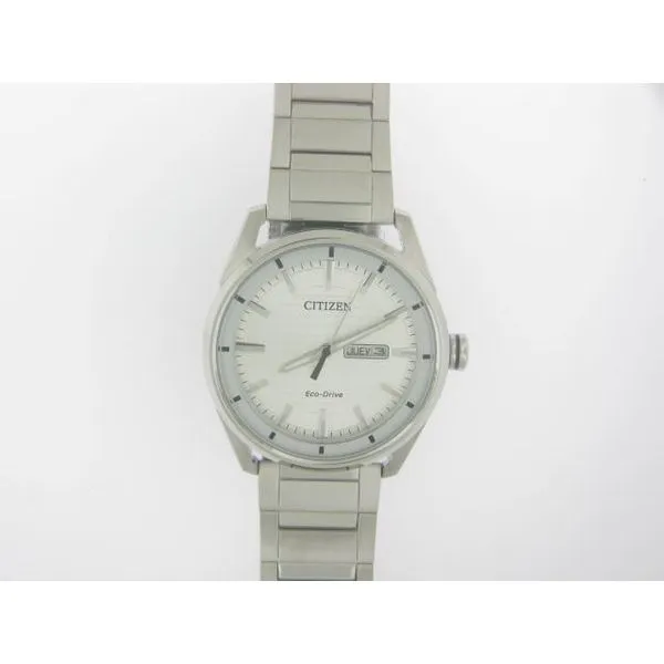Watches Skewes Jewelry, Inc. Marshall, MN