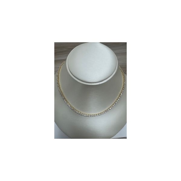 KASHI 14K Yellow Gold Diamond Classic Necklace/Pendant Steve Lennon & Co Jewelers  New Hartford, NY