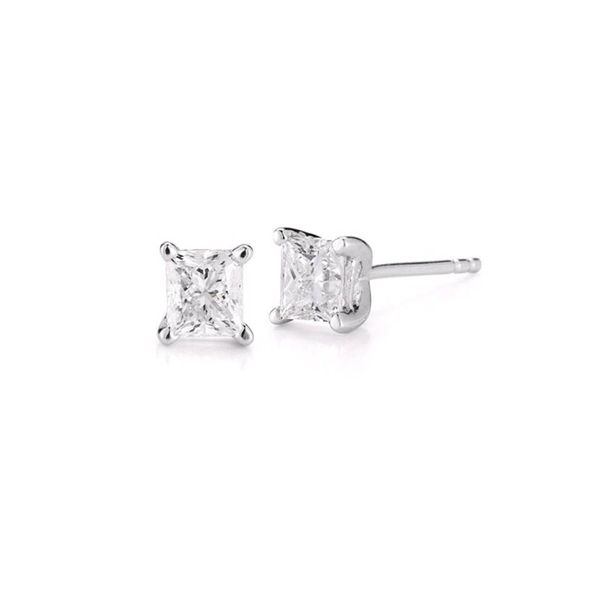 Diamond Stud Earrings Steve Lennon & Co Jewelers  New Hartford, NY