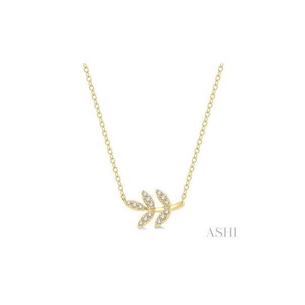 ASHI 10K Yellow Gold Diamond  Fashion Necklace/ Pendant Steve Lennon & Co Jewelers  New Hartford, NY