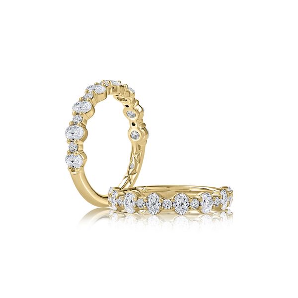 Ladies Wedding Band Steve Lennon & Co Jewelers  New Hartford, NY