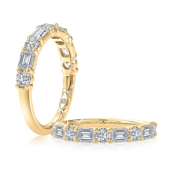AJ 14K Yellow Gold Ladies Wedding Band Steve Lennon & Co Jewelers  New Hartford, NY