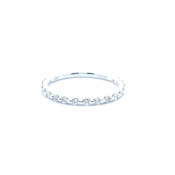 14KT WG .38TCW 17 Round Stone Diamond Wedding Band Steve Lennon & Co Jewelers  New Hartford, NY