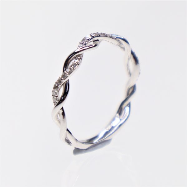 UN 18K White Gold Diamond Fashion Ring Steve Lennon & Co Jewelers  New Hartford, NY