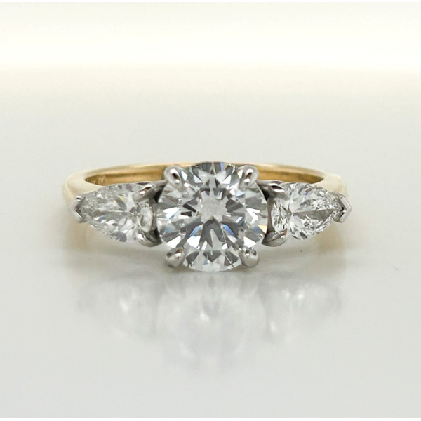 LAB DIAMOND Snyder Jewelers Longmont, CO