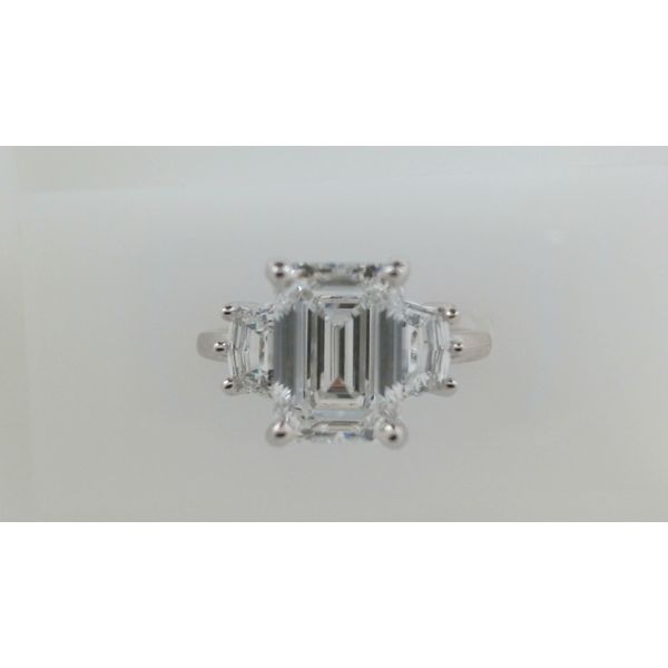 LAB DIAMOND Snyder Jewelers Longmont, CO