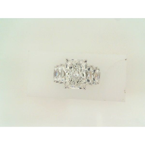 LAB DIAMOND Snyder Jewelers Longmont, CO