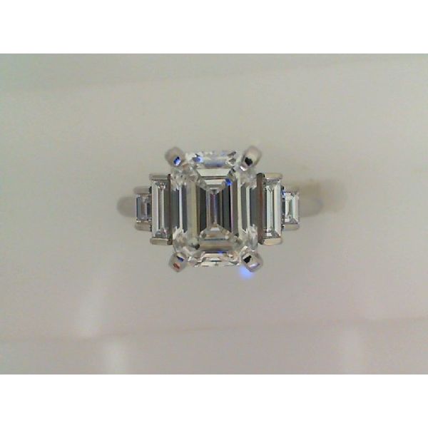 LAB DIAMOND Snyder Jewelers Longmont, CO