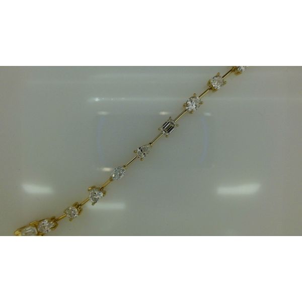 LAB GROWN DIA BRACELET Snyder Jewelers Longmont, CO