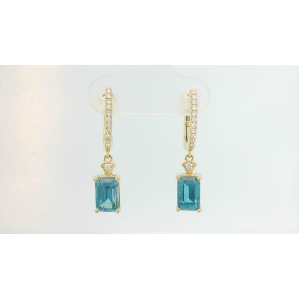 Earrings Snyder Jewelers Longmont, CO