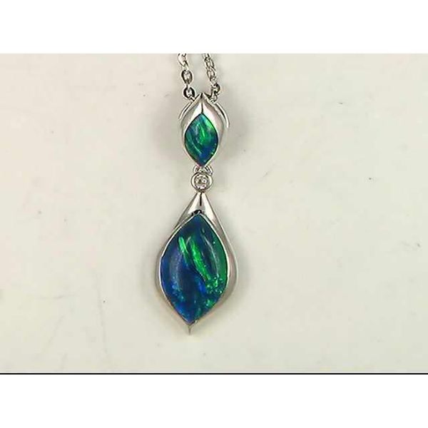 Pendants Snyder Jewelers Longmont, CO