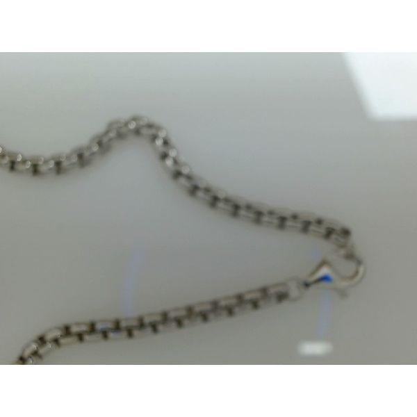 Chain Snyder Jewelers Longmont, CO