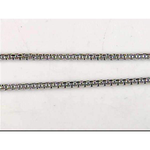 Chain Snyder Jewelers Longmont, CO