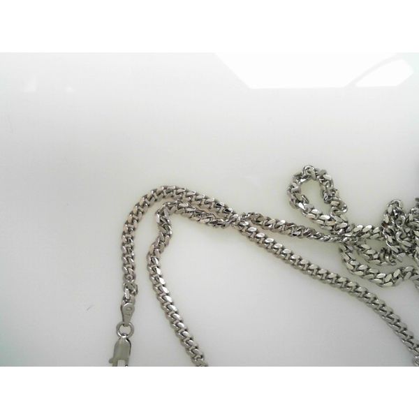 Chain Snyder Jewelers Longmont, CO