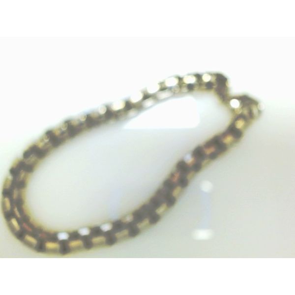 001-610-01093 Snyder Jewelers Longmont, CO