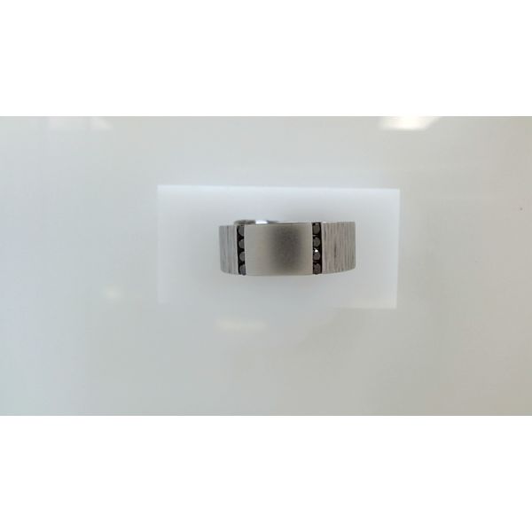 001-810-00001 Snyder Jewelers Longmont, CO