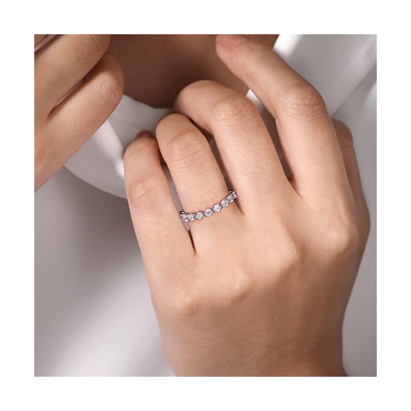 Women's Diamond Wedding Band Image 4 Spath Jewelers Bartow, FL