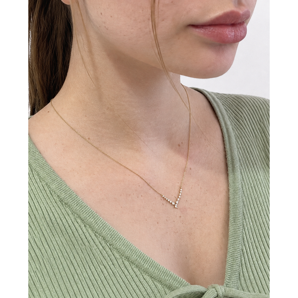 Diamond Necklace Image 2 Spath Jewelers Bartow, FL